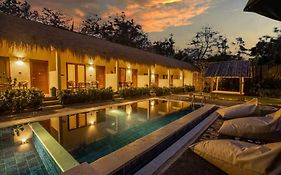 Made 02 Balangan, Homestay, Villas,&Warung Made02